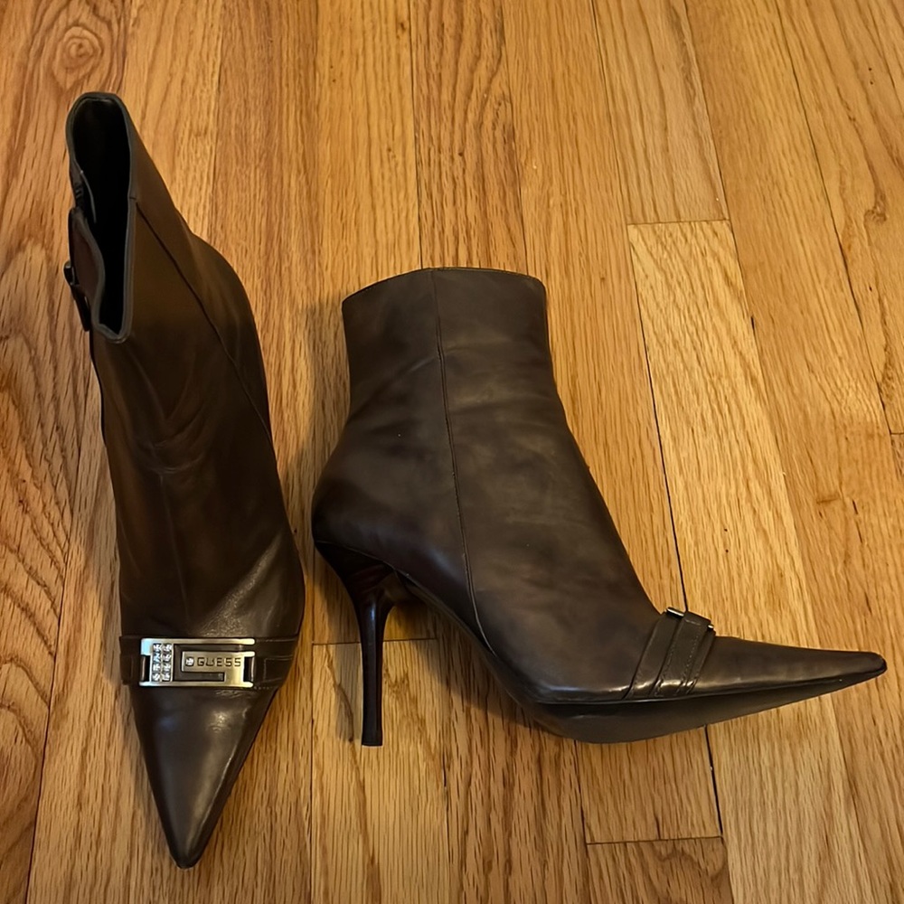 ⚡️FLASH SALE⚡️ Guess Channing-T Heeled Boots